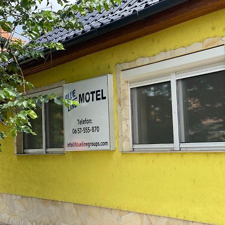 Blueline Motel Ясберень Экстерьер фото