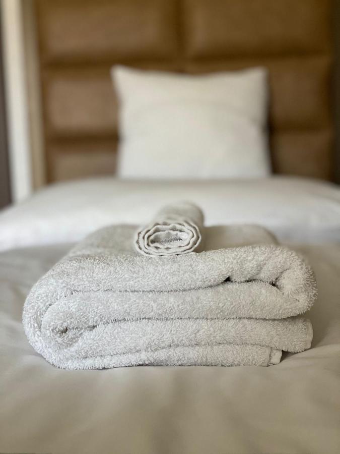 Blueline Motel Ясберень Экстерьер фото