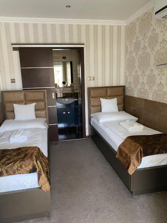 Blueline Motel Ясберень Экстерьер фото
