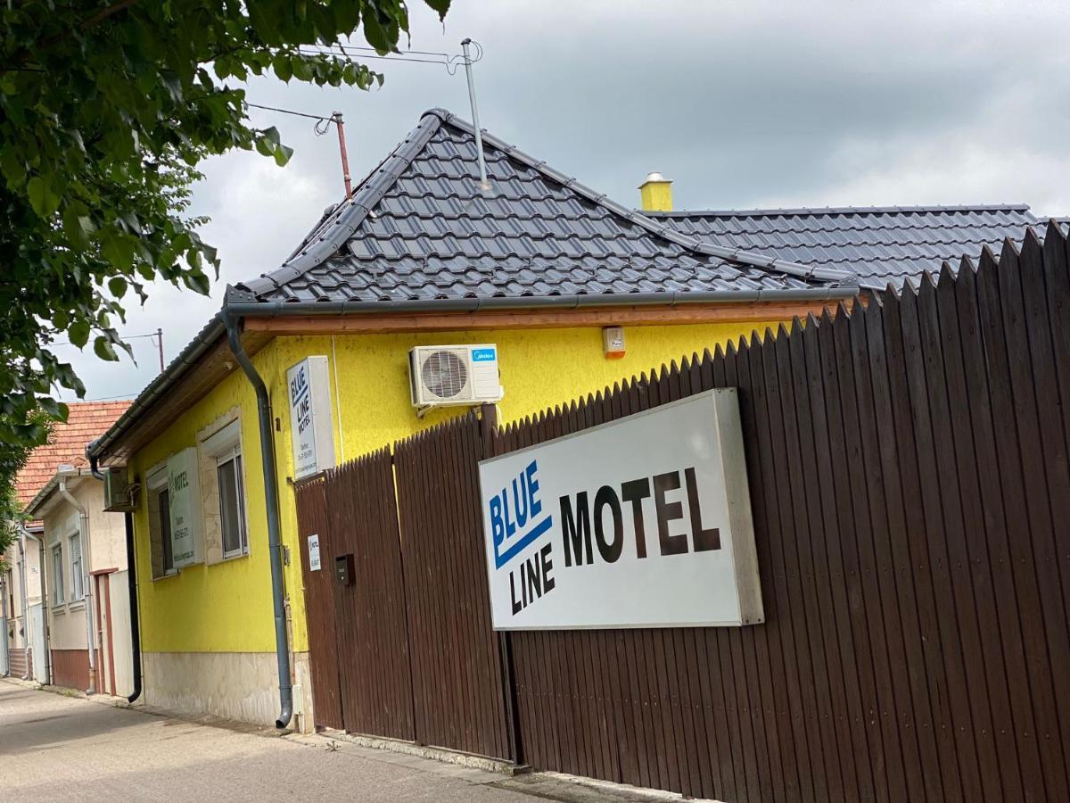 Blueline Motel Ясберень Экстерьер фото