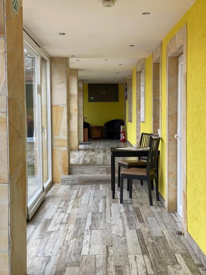 Blueline Motel Ясберень Экстерьер фото